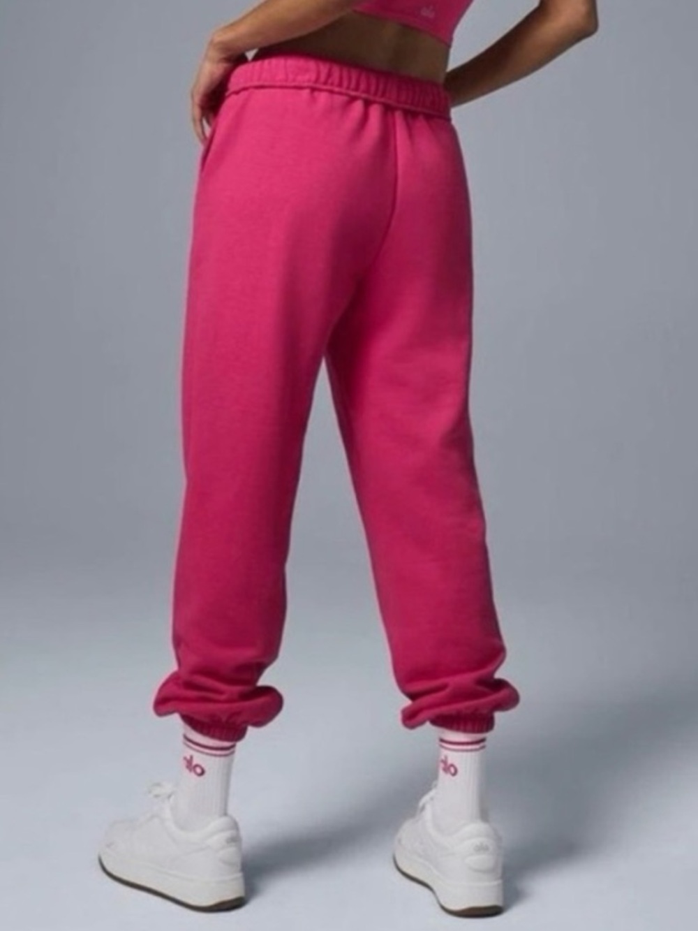 NWT New Alo Yoga Accolade Sweatpant in Pink Summer Crush Size Small RARE - Picture 2 of 12